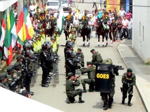 POLICIA9