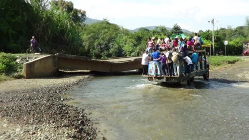 Fotos puente Corinto
