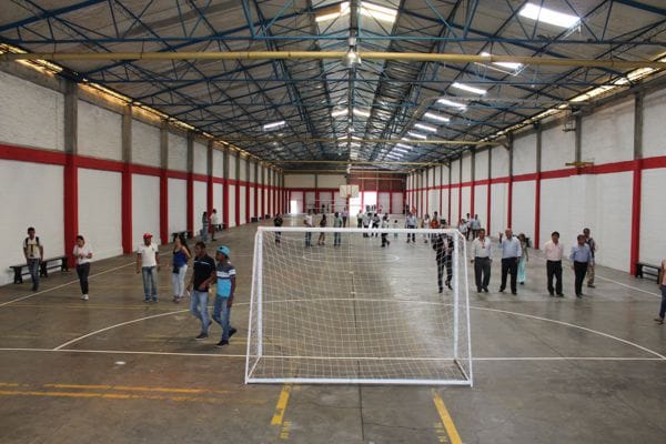 Cancha múltiple cubierta