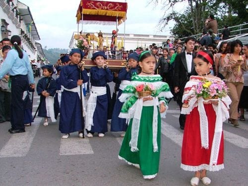 Procesiones chiquitas