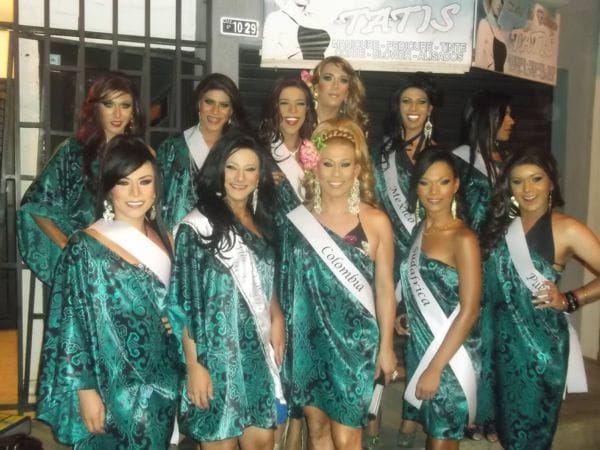 Junior Mendez Viveros, Nex Lopéz, Casa De Reinas Richardi, Richard Sandoval, Kathalina Sanz Mirastegui, Tulio Henao Pinzon y Alejandro Ramirez