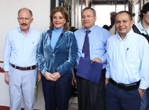 Gobernador-ministra-rector-alcalde