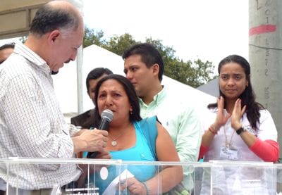 Entrega Vivienda a Madre cabeza de familia