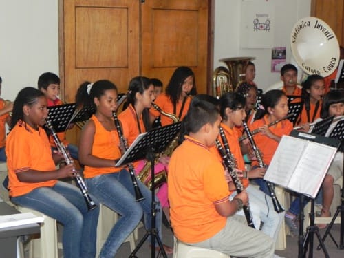 Inaugurada sala de música del Centro Cultural Caucaquira, en Caloto Inaugurada sala de música del Centro Cultural Caucaquira, en Caloto 3
