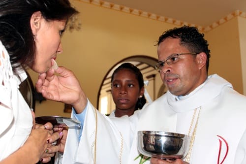 Ordenación sacerdotal de Elber Montero Vega Ordenación sacerdotal de Elber Montero Vega