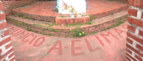 letrero}