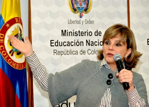 Maria Fernanda Campo - ministra de educación Maria Fernanda Campo