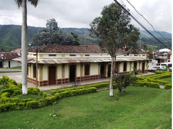 restauracion-ferroocarril