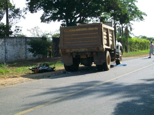 accidente 2 muertos 3