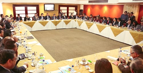 MinAgricultura invita a trabajar conjuntamente por el desarrollo del campo Ministro Iragorri invita a gremios agropecuarios a trabajar conjuntamente por el desarrollo del campo