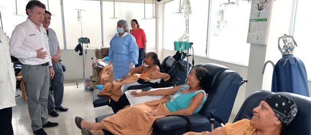Santos visitó el Hospital Universitario San José - Popayán Santos visitó el Hospital Universitario San José - Popayán
