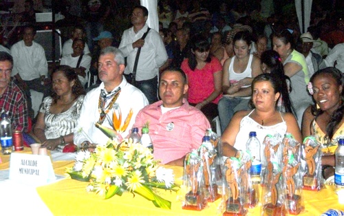 XII Festival de Música Campesina Colombiana en Caloto Jorge Arás - Alcalde de Caloto y secretarios de despacho