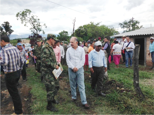 Ejercito entrega viviendas en Popayan Ejercito entrega viviendas en Popayan 2
