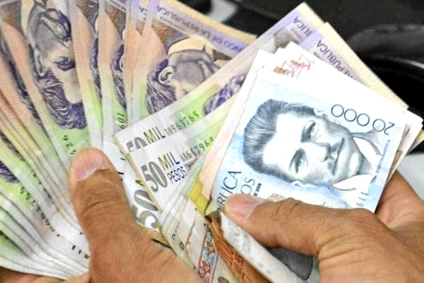 Pesos - billetes colombianos Pesos colombianos