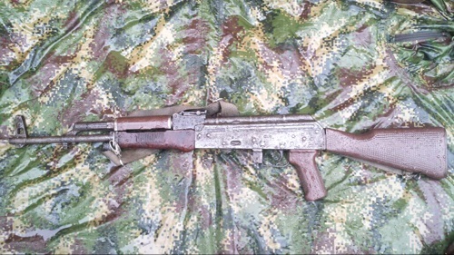 AK 47 - arsenal incautado - Cauca - Ejército Nacional AK 47 - arsenal incautado - Cauca - Ejército Nacional