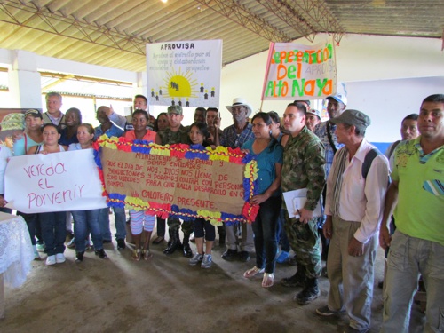 Comunidad quilichagüeña agradece labor social del Ejército