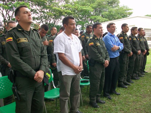 Policía de Santander de Quilichao celebró cumpleaños de la Policía Nacional Policía de Santander de Quilichao celebró cumpleaños de la Policía Nacional