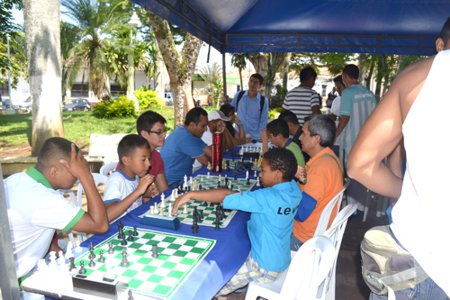 ‘Tercer Festival de Ajedrez al Parque’, en Santander de Quilichao Tercer Festival de Ajedrez al Parque en Santander de Quilichao