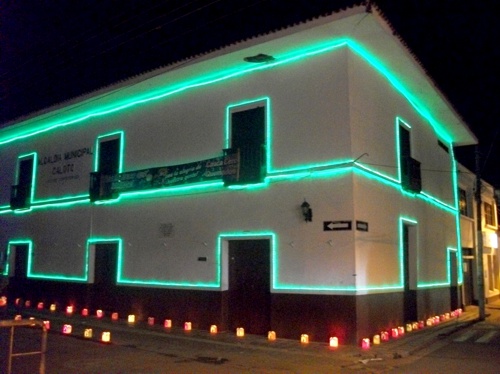 La magia de la Navidad llegó a Caloto Alumbrado Navideño Caloto1