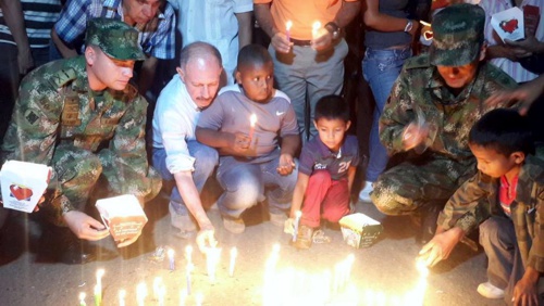 Enciende una vela por la paz en el Cauca Enciende una vela por la paz en el Cauca1