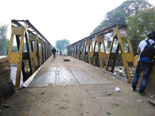 Indígenas dañan puente de los soldados en Corinto