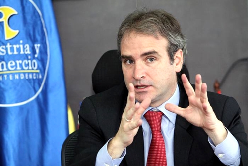 Pablo Felipe Robledo, superintendente de Industria y Comercio Pablo Felipe Robledo, superintendente de Industria y Comercio