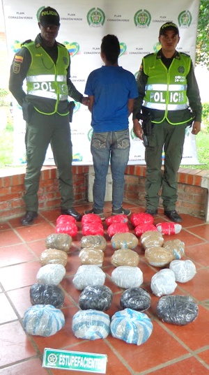 Policía incautó 15 kilos de marihuana en Santander de Quilichao Policía incautó 15 kilos de marihuana en Santander de Quilichao