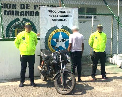 Policía recuperó motocicleta en Miranda Policía recuperó motocicleta en Miranda