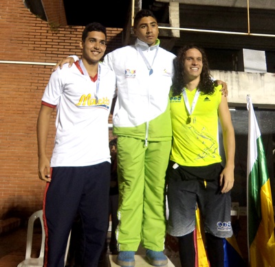 Nadadores caucanos se vistieron de oro en Neiva Nadadores caucanos se vistieron de oro en Neiva - Huila