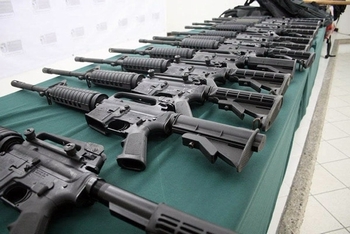Tráfico de armas Tráfico de armas