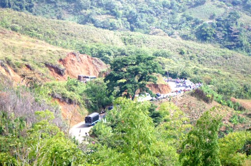 vía Balboa - El Estrecho - Cauca