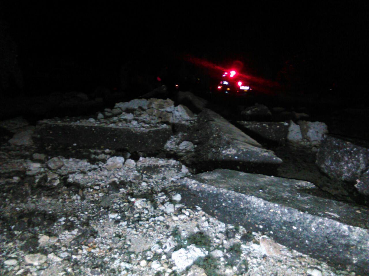 Atentado en la vía panamericana Popayan Cali Atentado en la vía panamericana Popayan Cali 2