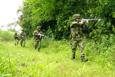 Ejército ordena investigar caso de dos campesinos heridos en Santander de Quilichao Ejército ordena investigar caso de dos campesinos heridos en Santander de Quilichao