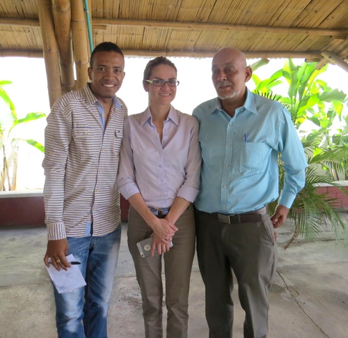 La viceministra de Agua y Saneamiento Básico, María Carolina Castillo y el alcalde de Puerto Tejada, Gustavo Alberto hincapié Palomeque. Puerto Tejada