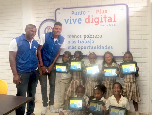 Punto Vive Digital en Puerto Tejada Punto Vive Digital en Puerto Tejada1