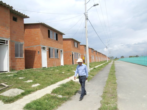 Viviendas de interés prioritario en Puerto Tejada, Cauca Vivienda en Puerto Tejada - Gustavo Alberto Hincapié Palomeque