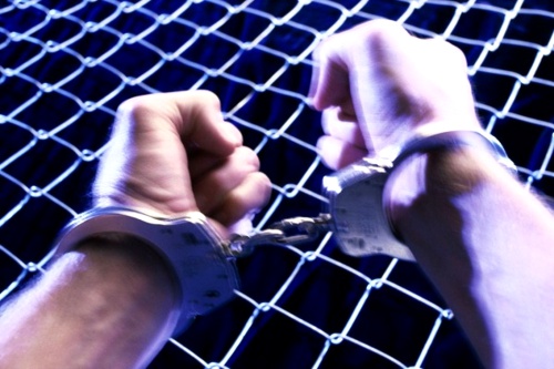 Policía fue enviado a la cárcel por corrupción Cárcel