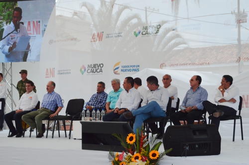 Firma Vargas Lleras 4