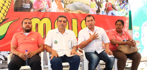 Gilberto Muñoz y candidatos a la asamblea Gilberto Muñoz y candidatos a la asamblea