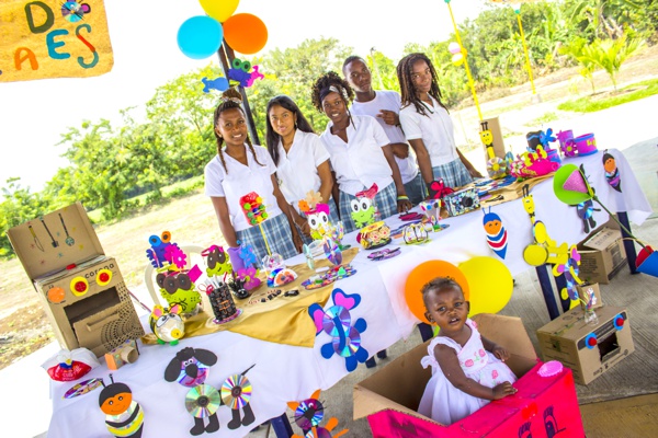 Feria de la Ciencia y la Tecnología en Guachené Feria de la Ciencia y la Tecnología en Guachené