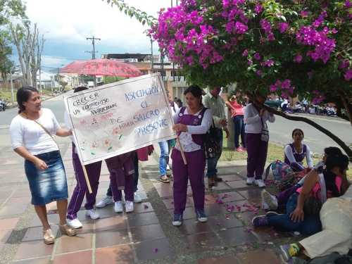 Madres comunitarias de Popayán en paro nacional por inconformidades con el Gobierno Madres comunitarias de Popayán en paro nacional por inconformidades con el Gobierno