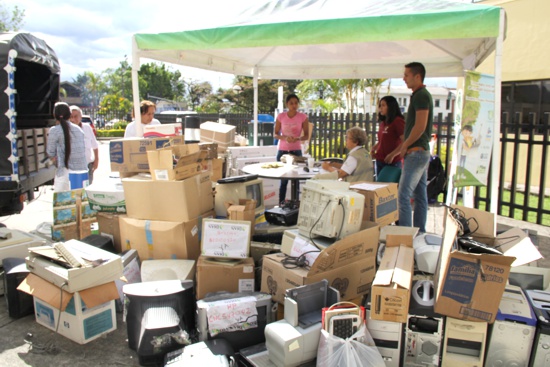 Más de 12 mil kilos de residuos posconsumo fueron recolectados en el Cauca Más de 12 mil kilos de residuos posconsumo fueron recolectados en el Cauca