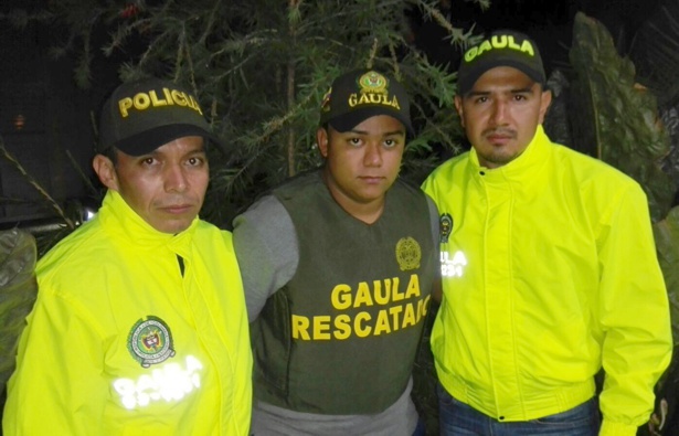 RESCATE UNIVERSITARIO - Diego Alexis Figueroa Delgado RESCATE UNIVERSITARIO - Diego Alexis Figueroa Delgado