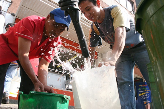 Sin agua en Cali Sin agua en Cali