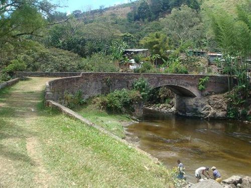Puente Río Piendamó Puente 1.928 sobre la vega del río Piendamó 1