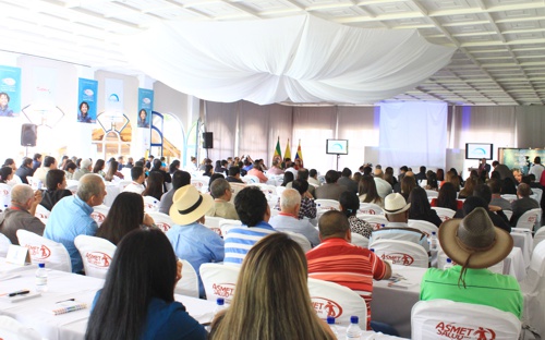UNA SALUD JUSTA Y CON EQUIDAD PARA COLOMBIA - Asmet Salud - Popayán UNA SALUD JUSTA Y CON EQUIDAD PARA COLOMBIA - Asmet Salud - Popayán