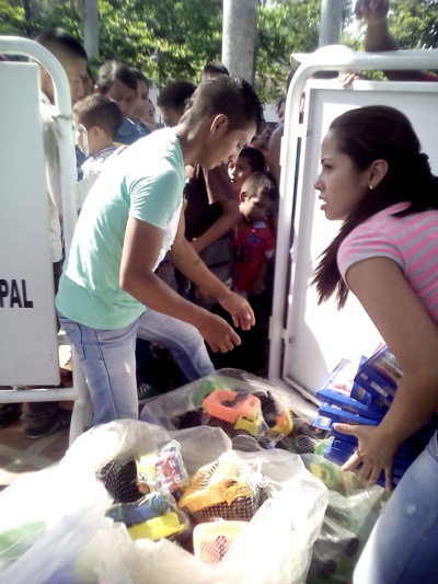 Alcaldía de Caloto entregó regalos a la niñez Alcaldía de Caloto entregó regalos a la niñez