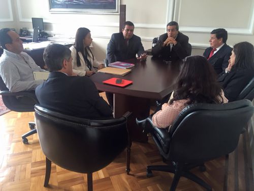 Oscar Campo, gobernador del Cauca y su gabinete reunido con Rafael Pardo y Luis Fernando Velasco. Oscar Campo, gobernador del Cauca y su gabinete reunido con Rafael Pardo y Luis Fernando Velasco.