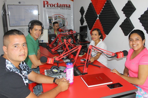 Einar Erazo de Jito's Food and Drink en Proclama Radio - Santander de Quilichao Einar Erazo de Jito's Food and Drink en Proclama Radio - Santander de Quilichao