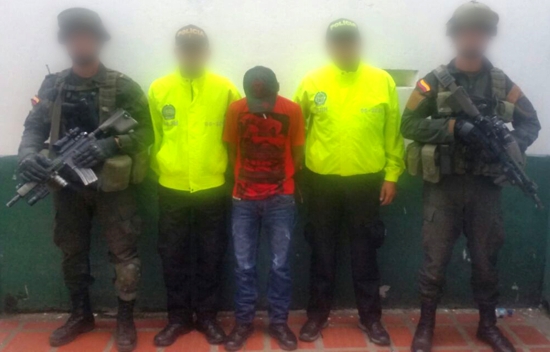 Capturan a alias el indio, cabecilla del ELN en Santander de Quilichao Capturan a alias el indio, cabecilla del ELN en Santander de Quilichao